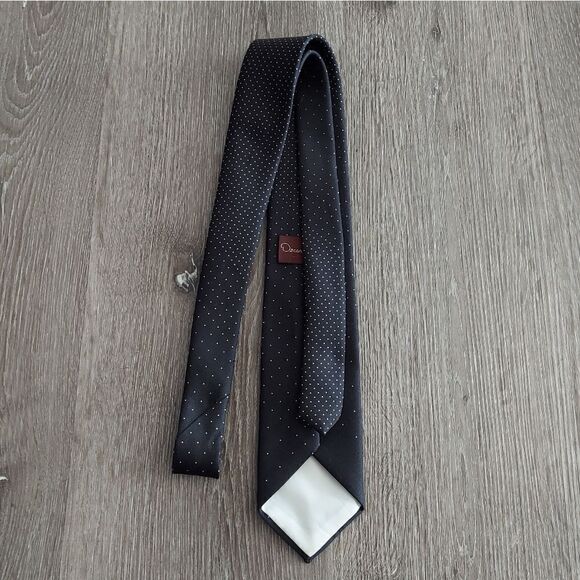 Oscar De La Renta Men’s Necktie Black, White Doted Tie - Picture 2 of 4